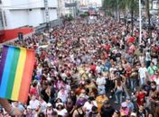 Um em cada três gays assume sexualidade antes dos 15 anos