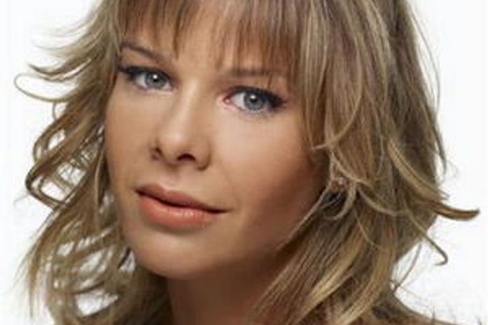 Ano novo.... e Fernanda Souza muda o visual e deixa Isadora para trás