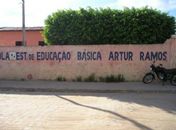 Prédio da Escola Estadual Artur Ramos em Arapiraca precisa de reforma urgente