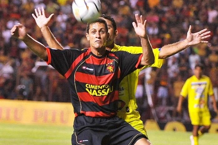 Com dificuldade, Sport começa o estadual vencendo o estreante Araripina
