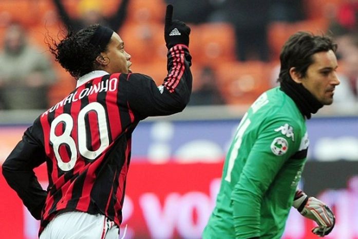 Ronaldinho arrebenta na vitória do Milan e dá grande passo rumo à Copa