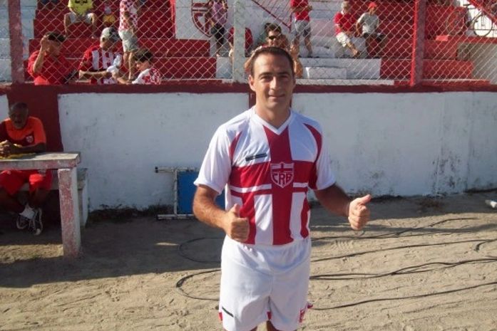 Volante Paulo Foiani, pode estrear nesta quarta-feira, contra o Murici