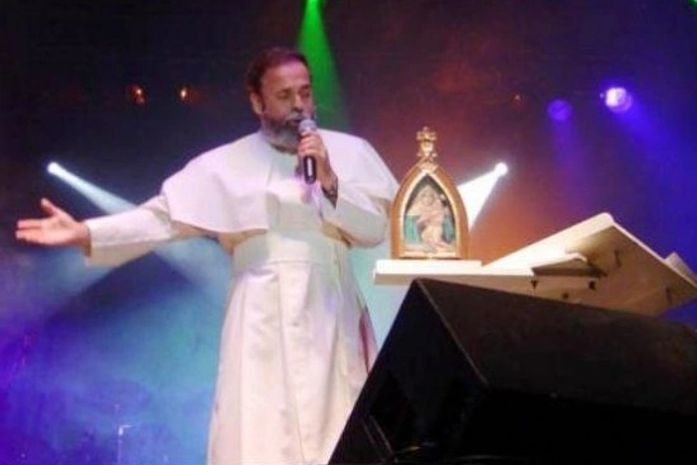 Padre Antônio Maria celebra missa em homenagem ao padroeiro de Barreiras de Coruripe