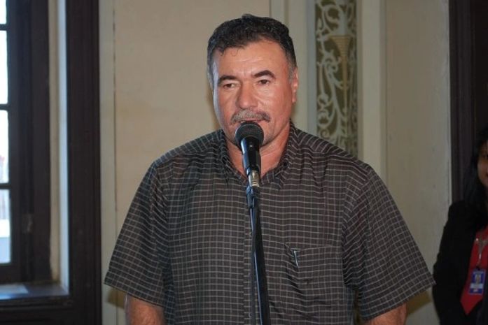 Cícero Almeida diz que ainda está no páreo para a candidatura ao governo