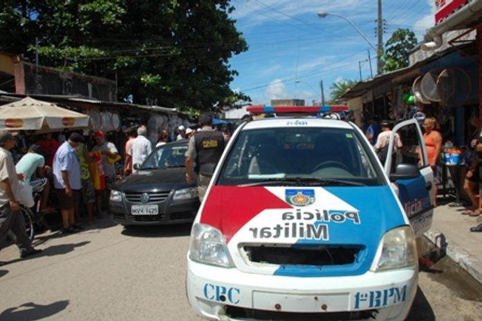 Dois feridos em tentativa de homicídio na Feira do Passarinho