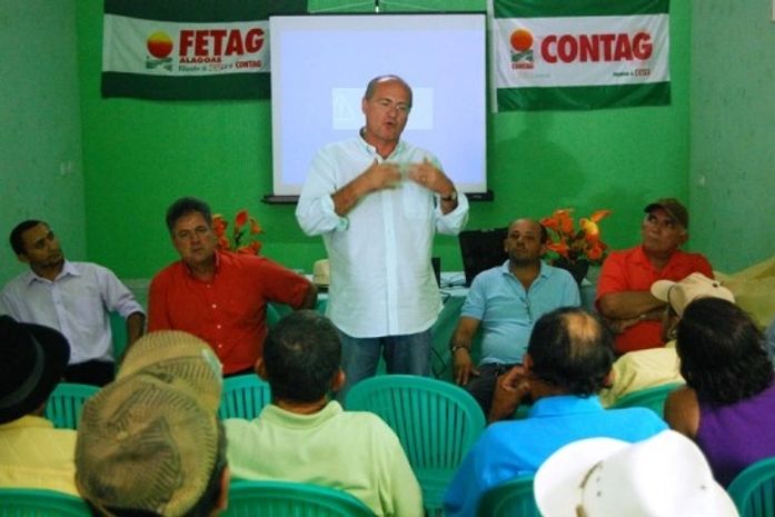Renan e Joaquim(camisa vermelha) em Major Izidoro