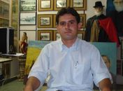 Presidente diz "estar cansado de tanta enrolação"