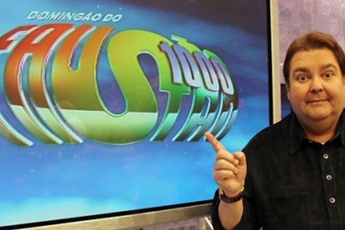 Mulher de Faustão se mete no Domingão e cria mal-estar