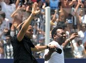 Após as voltas de Giovanni e Robinho, Peixe está perto de fechar com Pelé