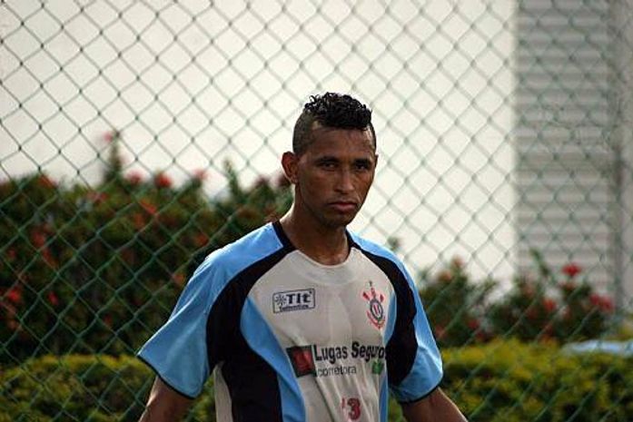 Corinthians Alagoano traz atacante Ciel, ex-Fluminense-RJ