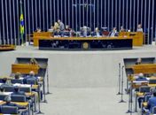  Polêmica: Projeto que proíbe fichas sujas será colocado hoje na pauta do Congresso Nacional