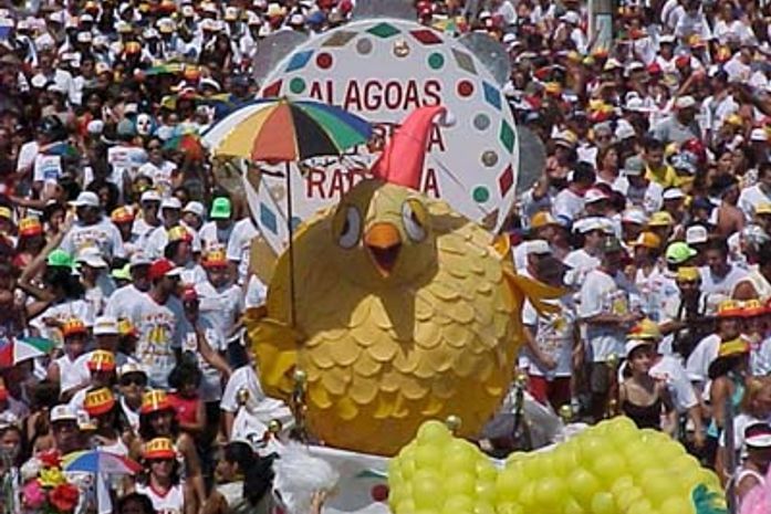 Pinto da Madrugada na bronca com comercialização de camarotes