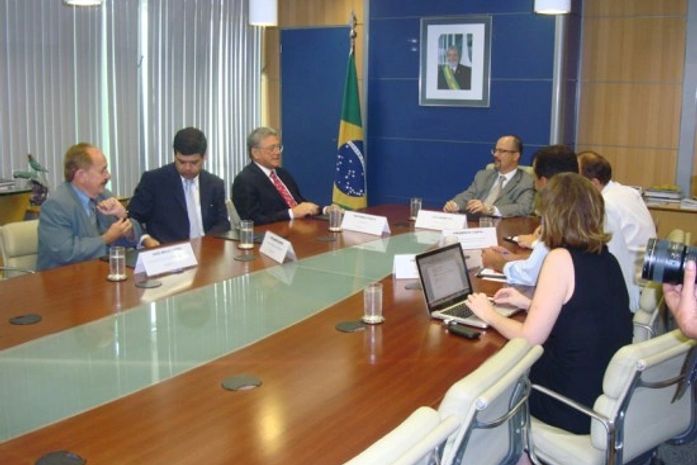 Governador cobra recursos da duplicação da rodovia AL-101 Sul
