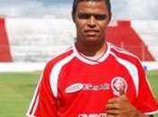 De primeira: lateral-esquerdo é o novo reforço do ASA de Arapiraca