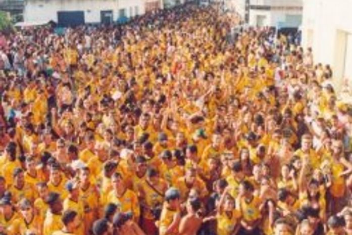 Bloco Caça Cachaça completa 16 anos e comanda a folia em Atalaia