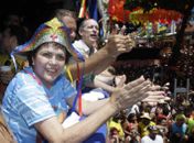 Dilma e Serra no frevo em Recife, mas distantes muitos passos...