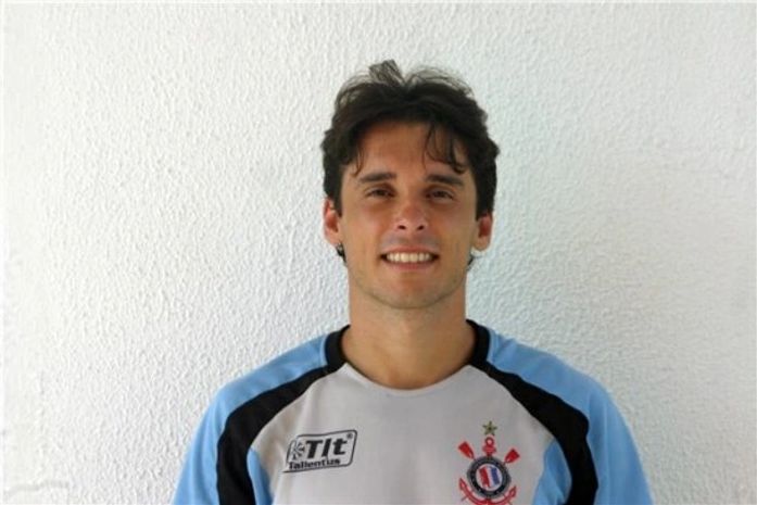 Lateral Kaique é o novo reforço do Corinthians Alagoano