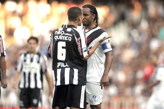 Botafogo dá a volta por cima, bate Vasco e é campeão da Taça Guanabara