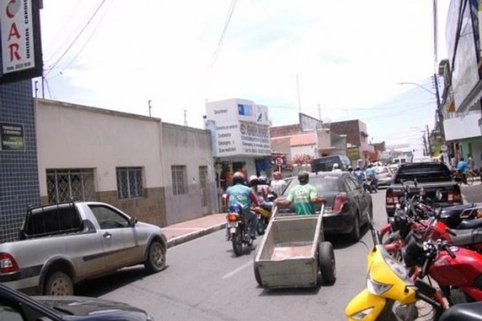 Motoristas tiveram que ter paciência no trânsito