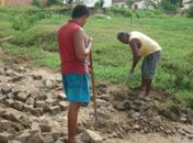 Moradores reclamam de descaso da Prefeitura de Penedo