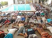 Prisões ocorreram durante a festa à beira da piscina