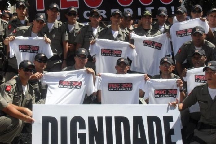Câmara espera pressão de 4 mil agentes pela PEC 300
