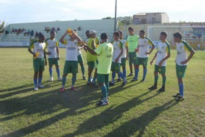 Ipanema enfrenta Santa Rita em casa na luta contra rebaixamento