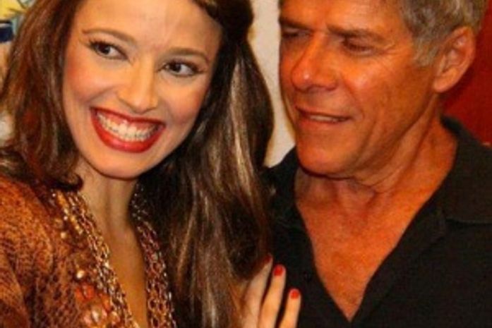 Atualmente, José Mayer está no elenco de Viver a Vida (Globo)