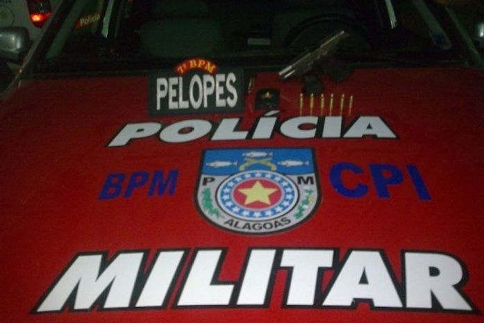 7º BPM apreende arma durante blitz em Batalha