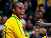 Robinho comanda a vitória do Brasil sobre a Irlanda