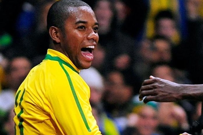Robinho comanda a vitória do Brasil sobre a Irlanda