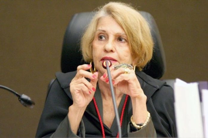 São Sebastião tem de reintegrar servidor à prefeitura