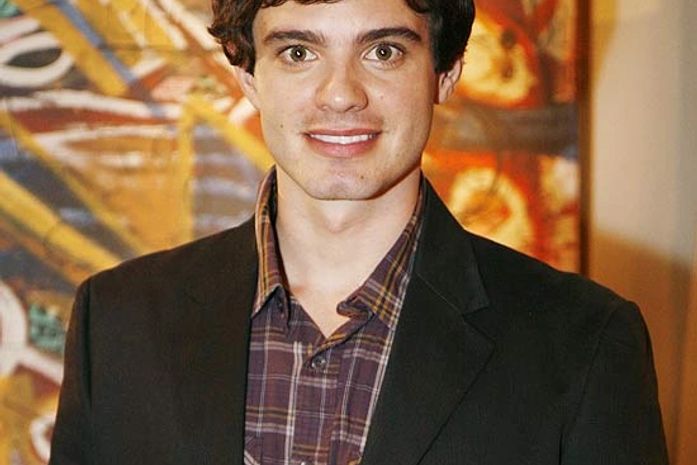 Morre o ator Dener Pacheco, da novela \'Caras e Bocas\'