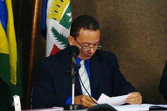 Ministério Público pede cassação de Dino Júnior