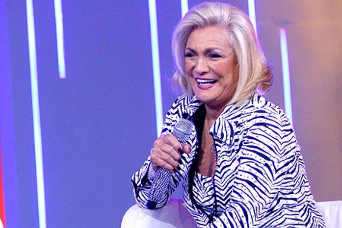 \'É como se tivesse tomado suquinho de limão\', diz Hebe sobre quimioterapia