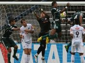 Video: Robert brilha, Palmeiras vence Santos por 4 a 3 e mantém sonho da classificação