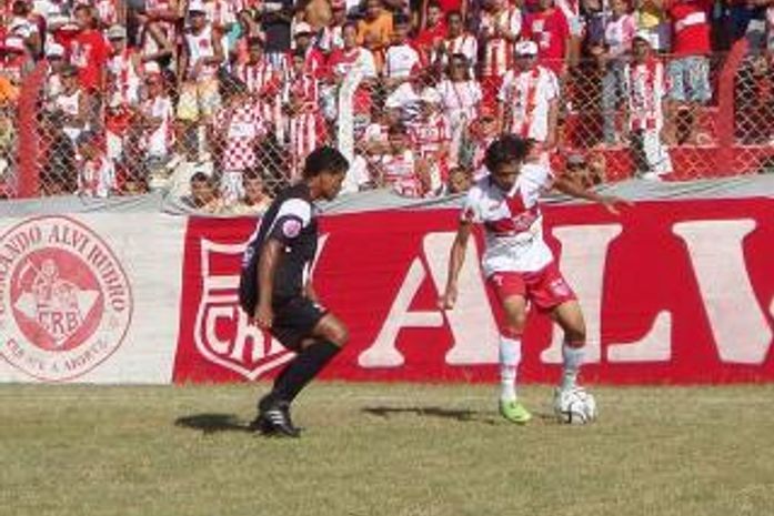 VÍDEO: CRB vence no sufoco em jogo marcado por confusão