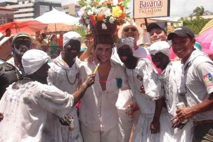 Quebrangulo festeja um século de seu maracatu Nêga da Costa