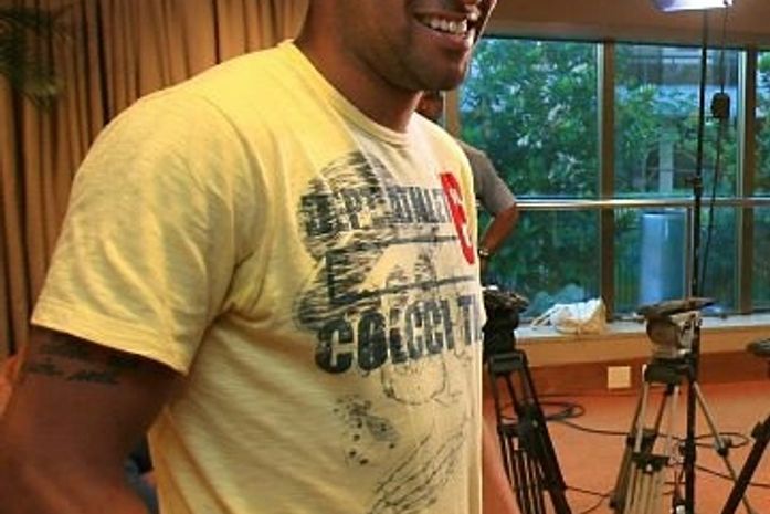 Moto comprada em 2008 envolve Adriano em nova polêmica