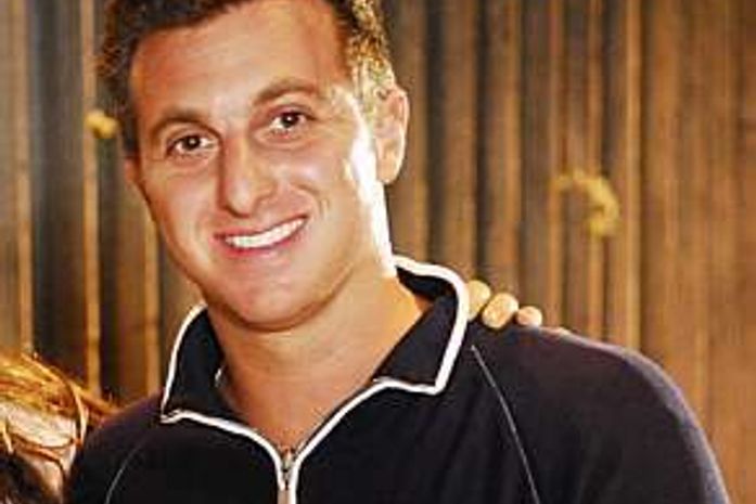 Globo não deixa mais Huck fazer \"jabá\" no Twitter