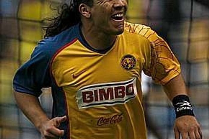 Cabañas se prepara para reabilitação em clínica Argentina