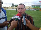 Laelson Lima está mantido no comando técnico do Santa Rita