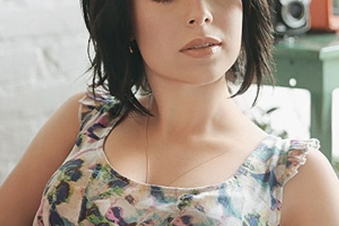 Sandy divulga o nome do seu primeiro álbum solo