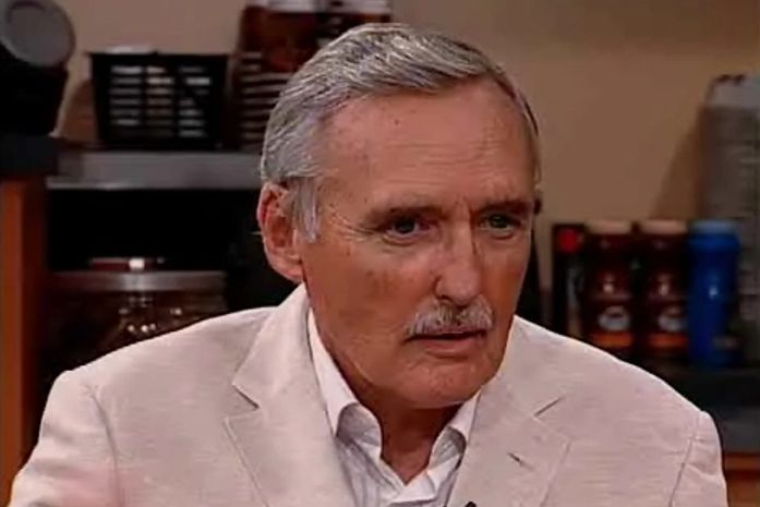 Com câncer terminal, Dennis Hopper ganha estrela na Calçada da Fama