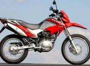 Honda faz recall das motos NXR 150 e XRE 300 por problema no acelerador