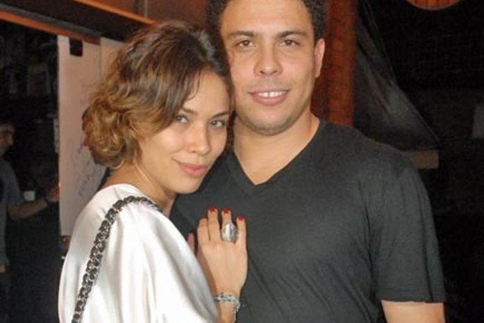 Ronaldo e sua esposa