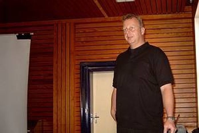 Benedikt Lennartz armazenava fotos de sexo com adolescentes num computador