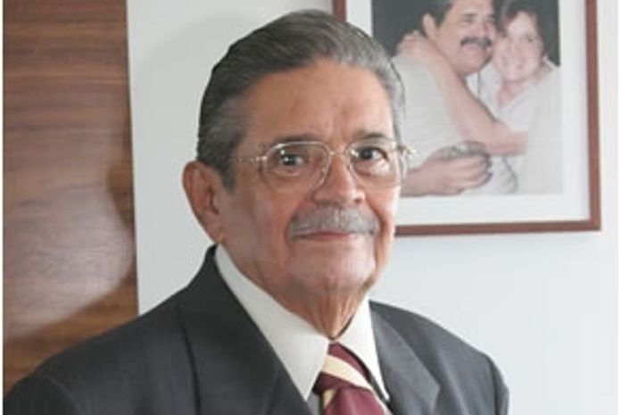 VÍDEO: Ex-vice governador Geraldo Sampaio é enterrado hoje em Palmeira dos Indios
