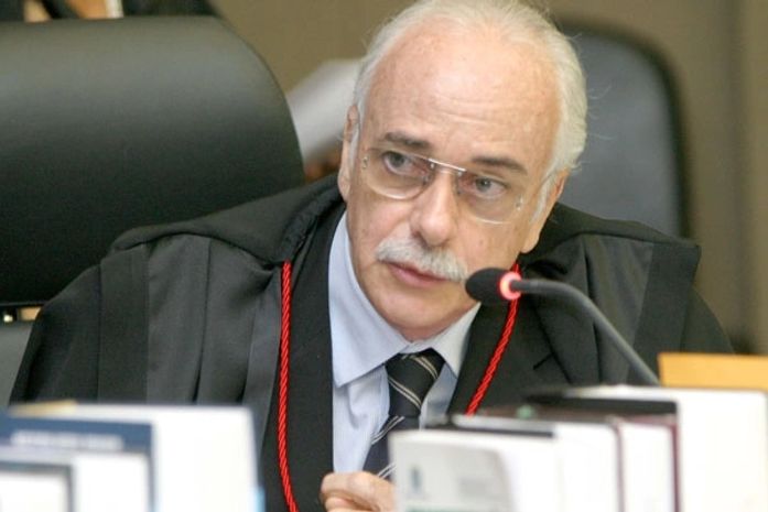 Desembargador-relator do processo, Pedro Augusto Mendonça
