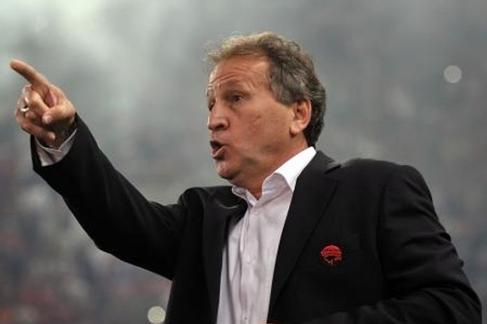 Em festa com Zico, Fifa define grupos para Eliminatórias Asiáticas